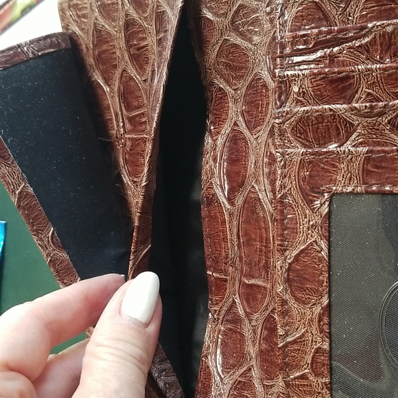 ❣5 for $25 Sale❣Vintage Guess Faux Leather Snakeskin Clutch Wallet - Picture 6 of 9